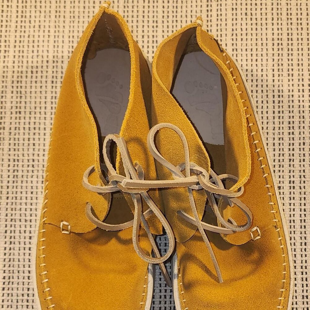 Clarks Women's Yellow and Tan Loafers